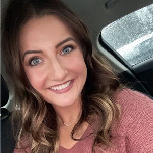 Meet your Posher, Jade